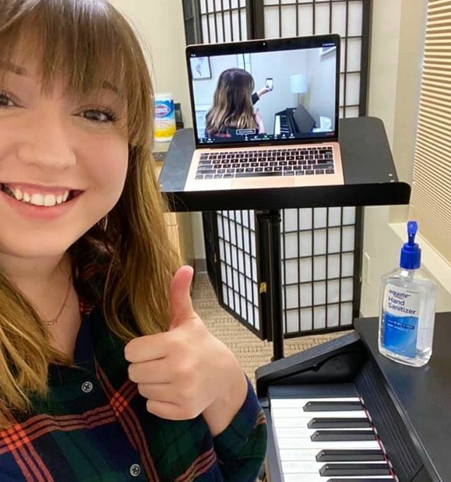 SpfldILMusic's tweet photo. Virtual lessons and music therapy sessions are in full swing! We are incredibly grateful to our team for learning and implementing brand-new technology within a matter of days. And to our many families and contract locations — thank you for being willing… https://t.co/rZ8PKESpLn https://t.co/MyDMWHBclx