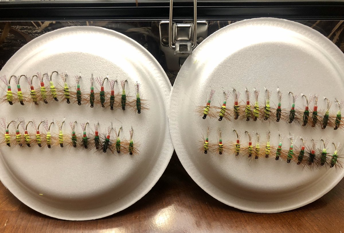 MVHSFlyFishing's tweet photo. Time spent on the vise is time well spent... only thing better would be on the water!  Countdown to #Fishmas2020 is on  - #tightlines soon! https://t.co/ZRyXEAKdzM