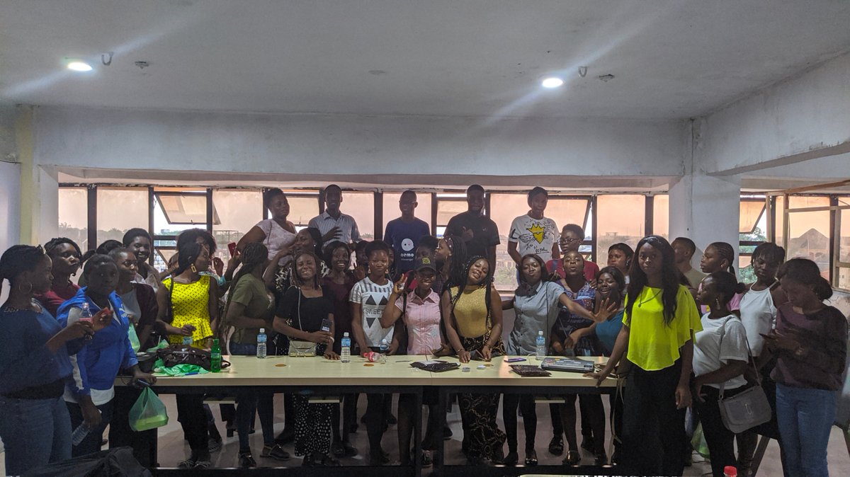 WaffiiHub's tweet photo. We had an amazing event today, at the women in tech hangout. 🙂  

@onajitesays, thanks for sharing your experiences and answering a few questions from our community members @warritechwomen.

Here's a link to some of the photos of the hangout - https://t.co/RuQMplqTqz 🔥 https://t.co/fVrVFRlmrx