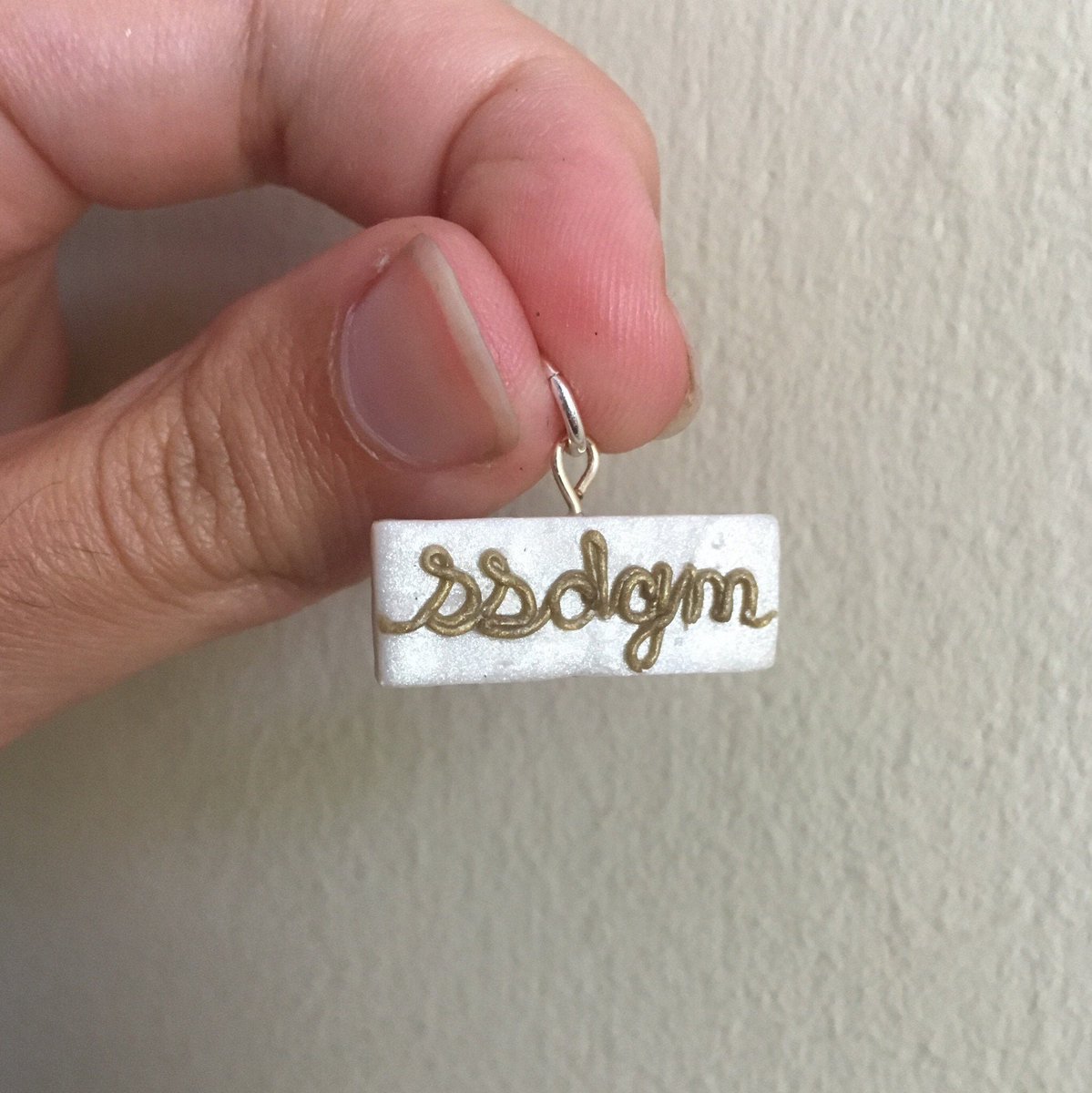ittybittyarts's tweet photo. Excited to share the latest addition to my #etsy shop: Handmade SSDGM Pendant
.
.
.
.
.
#jewelry #necklace #mfmpodcast #mfm #murderino #myfavoritemurder #polymerclay #handmade #truecrime #onlineshopping #shopping #murderinomakers #murderinomaker #wishlist https://t.co/vhKveVpLjg https://t.co/dWCC79L5Vx