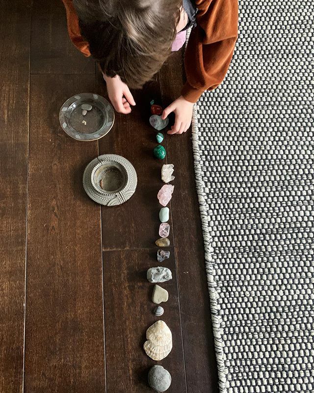Counting crystals and fossils and learning something new ✨ we’re homeschooling in our own way, with lots of play, laughter, plenty cuddles &amp; no strict schedules. Taking it slowly and learning to be with each other 24/7 without too much pressure. We h… ift.tt/2UpOr7t