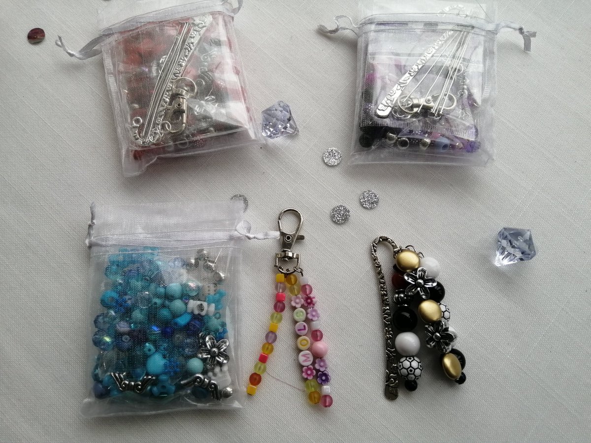 beadharrogate's tweet photo. We have lots of bead packs to takeaway and keep the children busy &amp; happy.
For tomorrow only, visit the shop in Harrogate, open,10am to 2pm, we will offer you a 25% discount off the normal price of the packs.
Now that is a special offer! https://t.co/vX1rBdWPrj