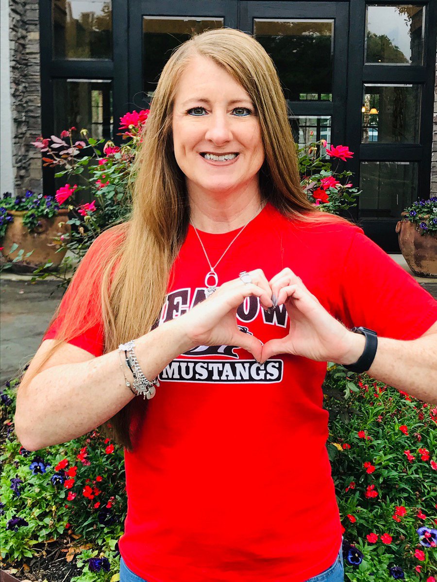 ME_Mustangs's tweet photo. The weekend is almost here, @ME_Mustangs! We are so proud of the spirit and resilience you have shown. You are amazing! Know that you are loved 💗 #WEareME #MustangNation #MeadowsSpiritAtHome https://t.co/YbBwyrybtC