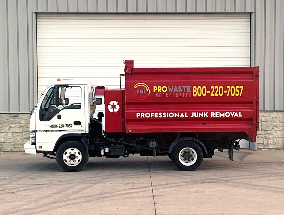 prowasteinc's tweet photo. Told to #workfromhome and wondering how to get it done? Luckily, it’s never been easier thanks to PWI! 🏠

Clear out your clutter to be as productive at home as you are at the office with our #junkremoval and #dumpsterrental services!

Find out more here: https://t.co/TcQoBQcpSt https://t.co/f5FAyKM5Lk