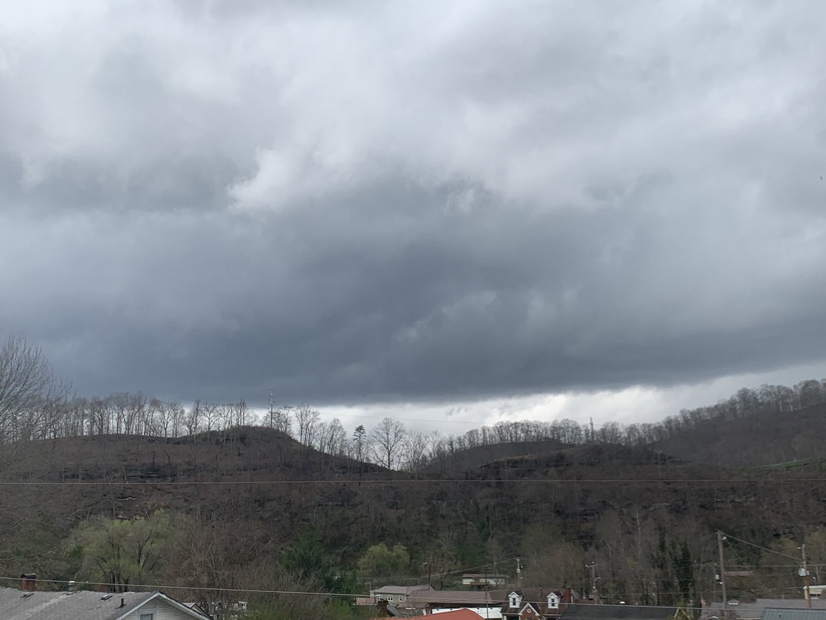 AlanahHall1's tweet photo. @Kentuckyweather https://t.co/IFhwocSPev