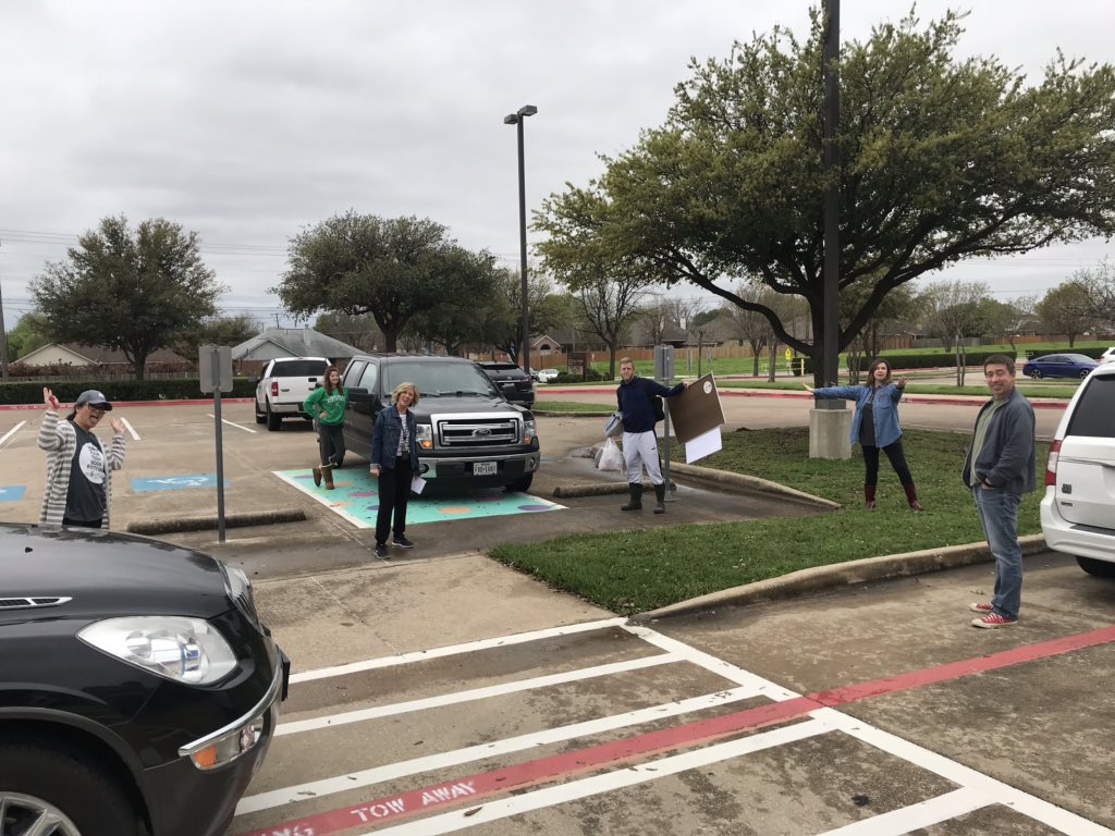 EBergMath's tweet photo. ISMS version of “supermarket sweep”. I packed up what I need for virtual learning and got to briefly see my peeps - keeping a social distance of course! #TalonsUp #celebrateKISD #KISDMathSquad https://t.co/HXDpbvTBbH