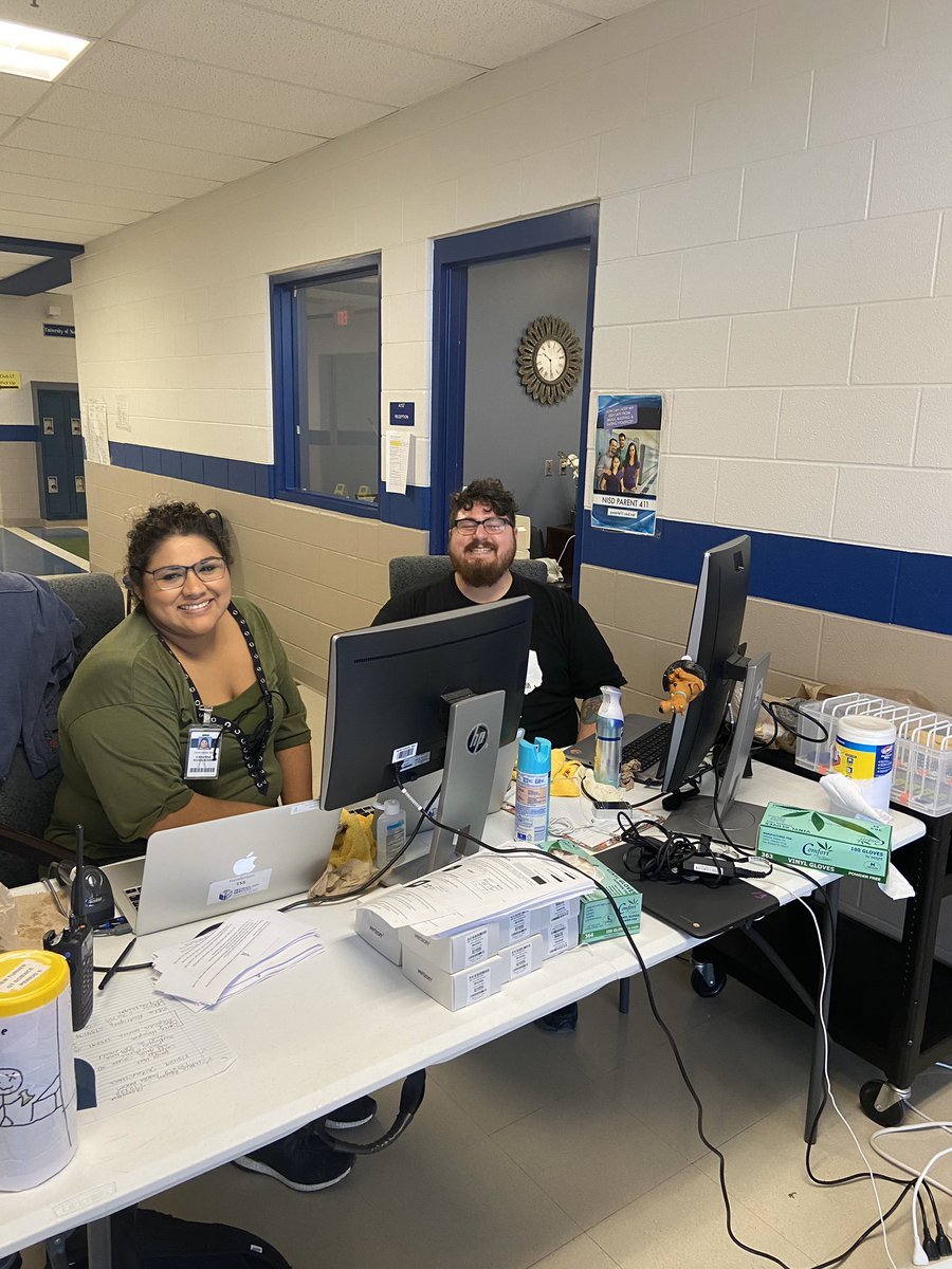 NISDFolks's tweet photo. Our wonderful tech experts distributing technology to our Stallion Community!  Great job! #thisisfolks #folksstrong https://t.co/mSl5EO9LHF