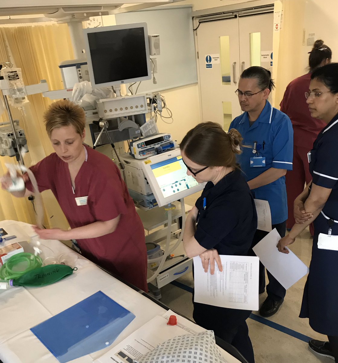 The CCU #practiceeducation team @royalmarsdenNHS have put together a fantastic #teaching package of #essentialskills for those who have previous experience and for ward based staff. In a very short space of time. Seriously this is impressive, I am awe. #wecandothis 😍 #Covid_19