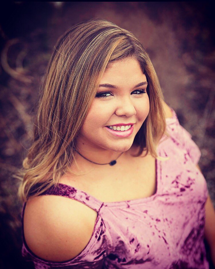 swosuthetaphi's tweet photo. S I G M A S P O T L I G H T
Jenna is a sophomore at SWOSU, majoring in nursing!! She enjoys drinking sweet tea and thinks pandas are the best! Her favorite color is teal! #rushsigma https://t.co/Hh8CK2yJds