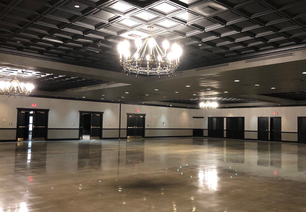 The Highlander is back and FOXIER than ever! Don’t you think? #hotelrenovation #BreakTheChain #boutiquehotel #urbanresort #urbanhippie