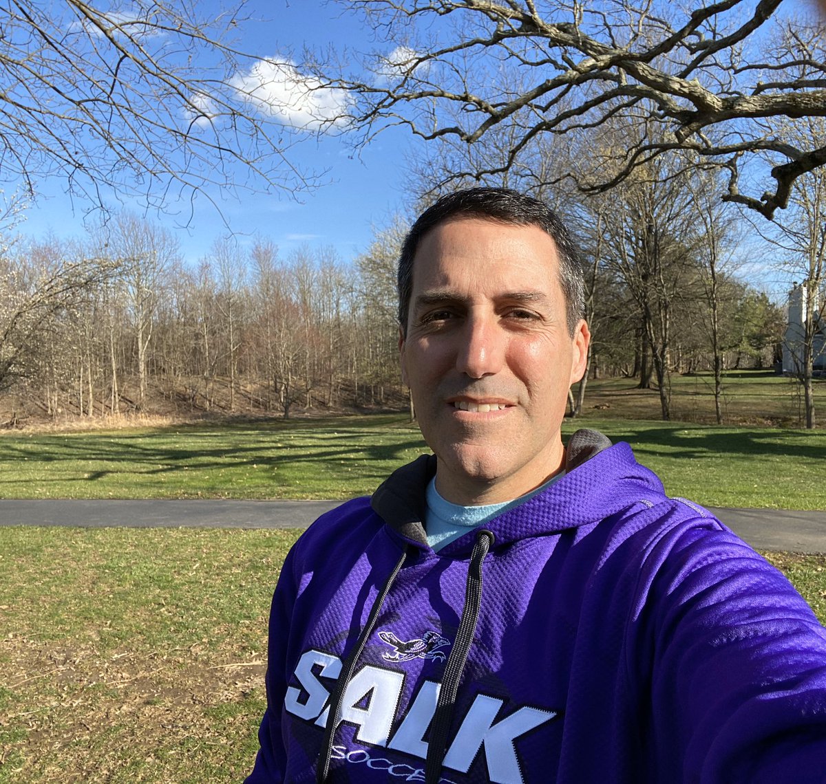 NickAndreacci's tweet photo. @StefaniePoe @OBSupCittadino @sdtitmas @NatashaRRivera @OBHS_IceHockey @MsLiddysmusic @lovett103 @robert_edward2 @aziarosa enjoying 77° and sunny skies dribbling a soccer ball in the backyard! #VirtualSpiritWearDay #OBPS #OBPSProud https://t.co/L6WAJxq9SU