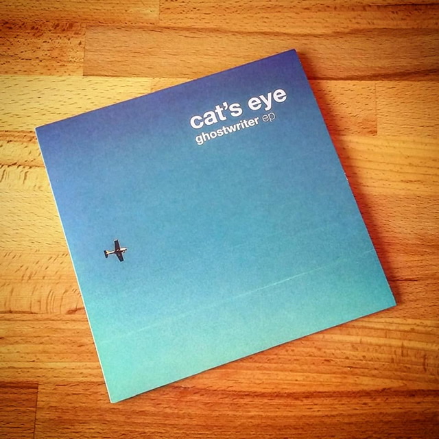 cat's eye tweet media