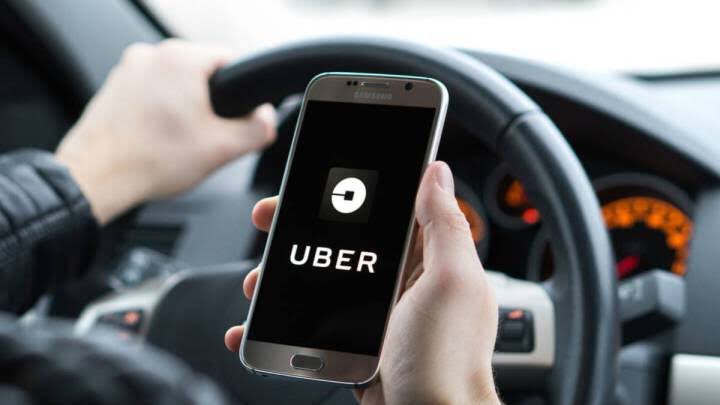 4CChannel's tweet photo. #TaxisVSUber 🚖 | ¿Quién es mejor?
Huelgas por parte de los taxistas y microbuseros por que no les gusta la llegada de estas grandes empresas.
Checa el reportaje que hicimos: https://t.co/19KEMRqJa5 https://t.co/hekY684r2I