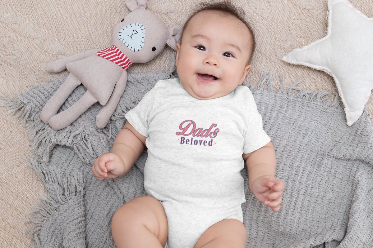 ChristianPost's tweet photo. [Sponsored] Dad's Beloved
When we become parents, we realize how much God loves us, His children. Check out our Beloved Collection at 
https://t.co/RUA13kcahQ
#wearscriptures #beavoiceforthegospel https://t.co/cp39YMnSDA