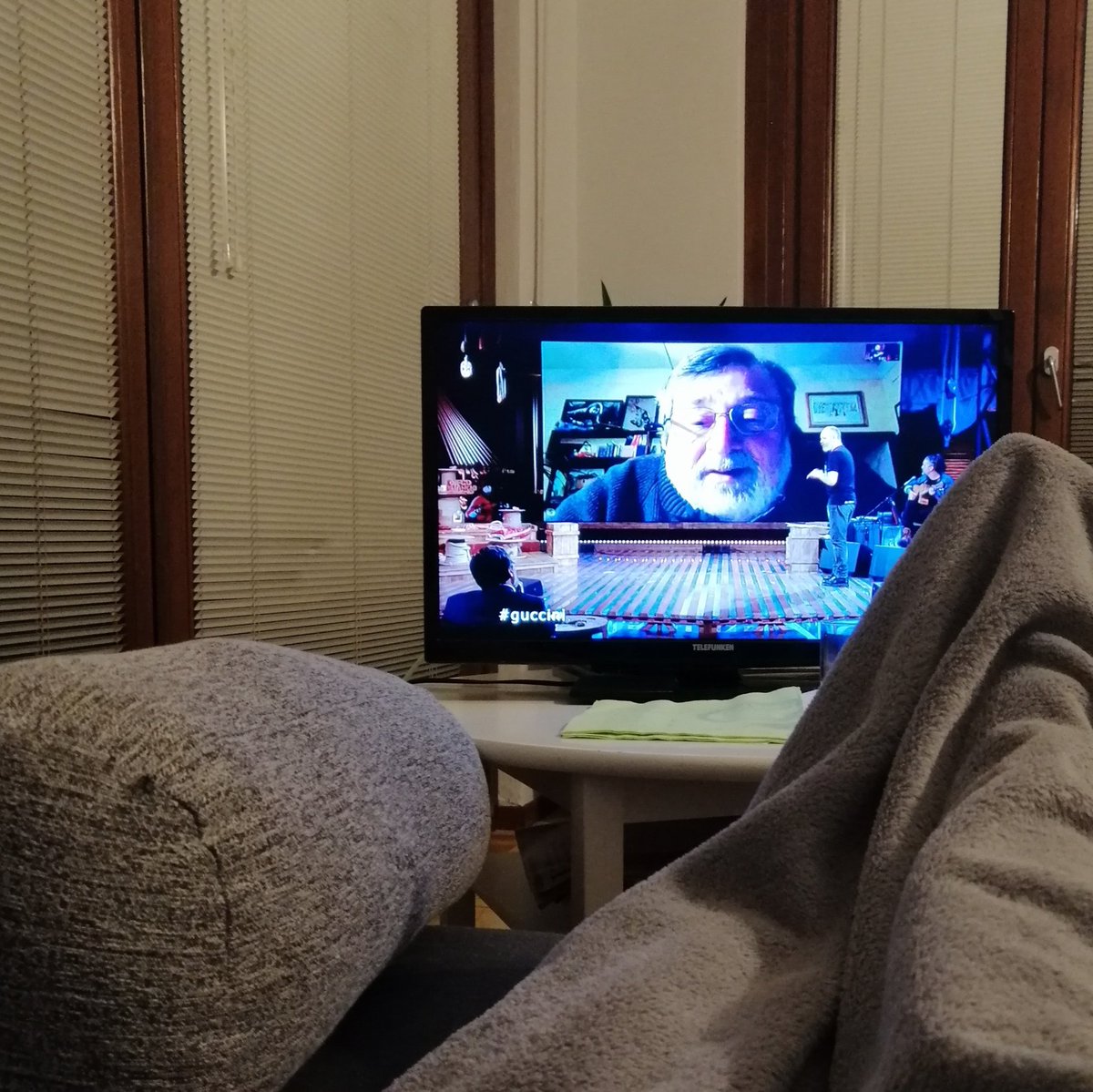 FreeStyleEdit's tweet image. #guccini grazie!❤️
#propagandalive in questo periodo di incertezze la nostra certezza del venerdì! 🤗