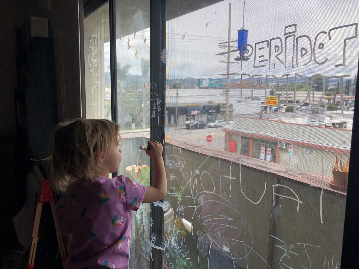 stephmarlett's tweet photo. Idea #15 - window markers https://t.co/uCAsOmIB2y