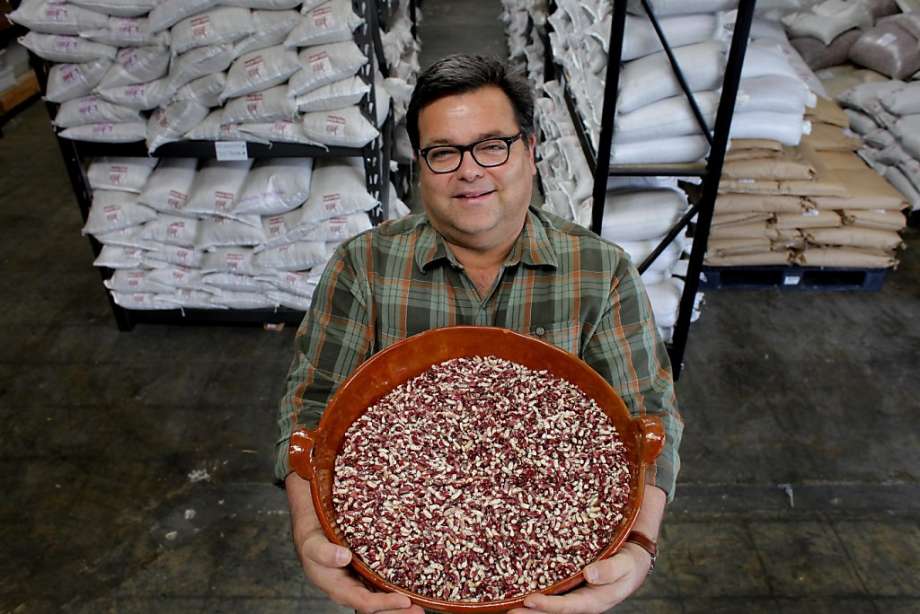 MotherJonesFood's tweet photo. Steve Sando has been into beans for a while. Now thanks to social distancing, all of us are. The founder of @RanchoGordo talked to Bite’s @tomphilpott about how he’s keeping up with demand. https://t.co/MIZBVB77r9 https://t.co/oAGSSyUbwn