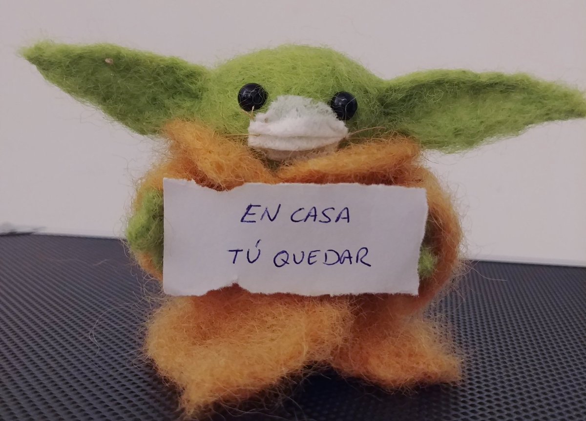 LauraBellaShop's tweet photo. Haz caso a Baby Yoda ⬇⬇⬇⬇  #BabyYoda #TheMandalorian #YoMeQuedoEnCasa #Covid_19
(Por cierto,  se admiten pedidos) https://t.co/DtLiiVnHvH