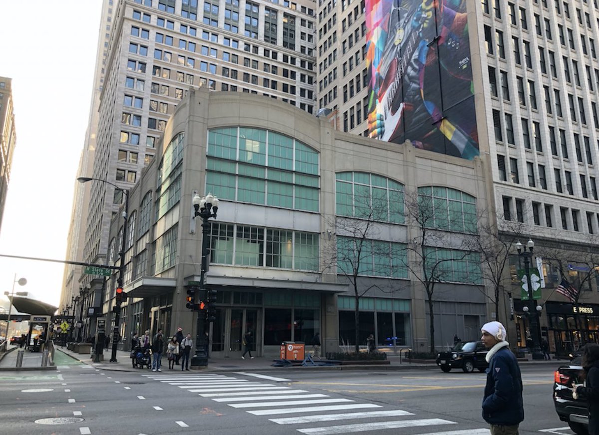 icystatus's tweet photo. The downtown streets are pretty empty today due to the Coronavirus. Please stay safe where ever you are ❤️@WDDETV https://t.co/Z33S2z8g19