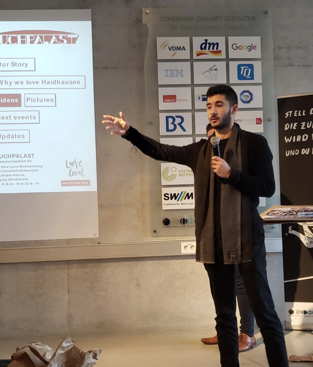 FDimanche's tweet photo. .@HTMRyerson student Faissal was our last student abroad with a @TRSMRyersonU team in Germany a couple of weeks ago. They did a #servicedesign bootcamp and learned a lot! @WhyRyerson https://t.co/C0PjM1ew4s