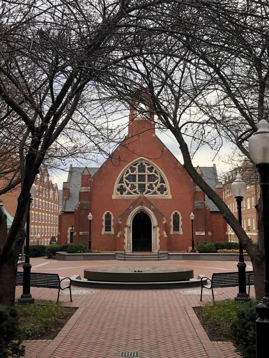 GuyAdami's tweet photo. On many an occasion I would come here to think and pray.. I’m here today to do the same.. we will get through this together cc ⁦@Georgetown⁩ https://t.co/GCUvSgWXLH