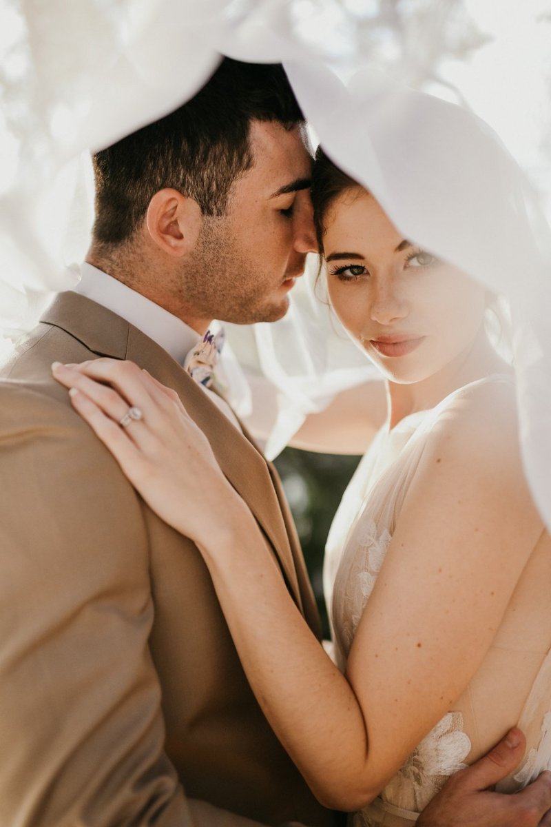 bride_every's tweet photo. Simply Elegant Stylized Wedding https://t.co/R44JLAbXkG https://t.co/Bnm74D88Af