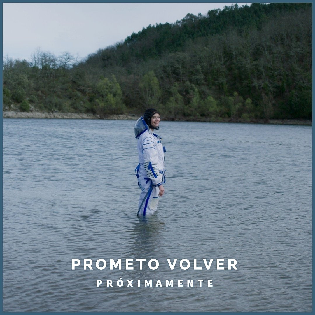 BFDArgentina's tweet photo. 👉 Sarah (Eva Green) es una astronauta francesa que tiene una mision en el espacio, esto pondrá a prueba la relación entre ella y su pequeña hija.
🚀#PrometoVolver Próximamente en cines 🎬 https://t.co/nbkxui6rtF