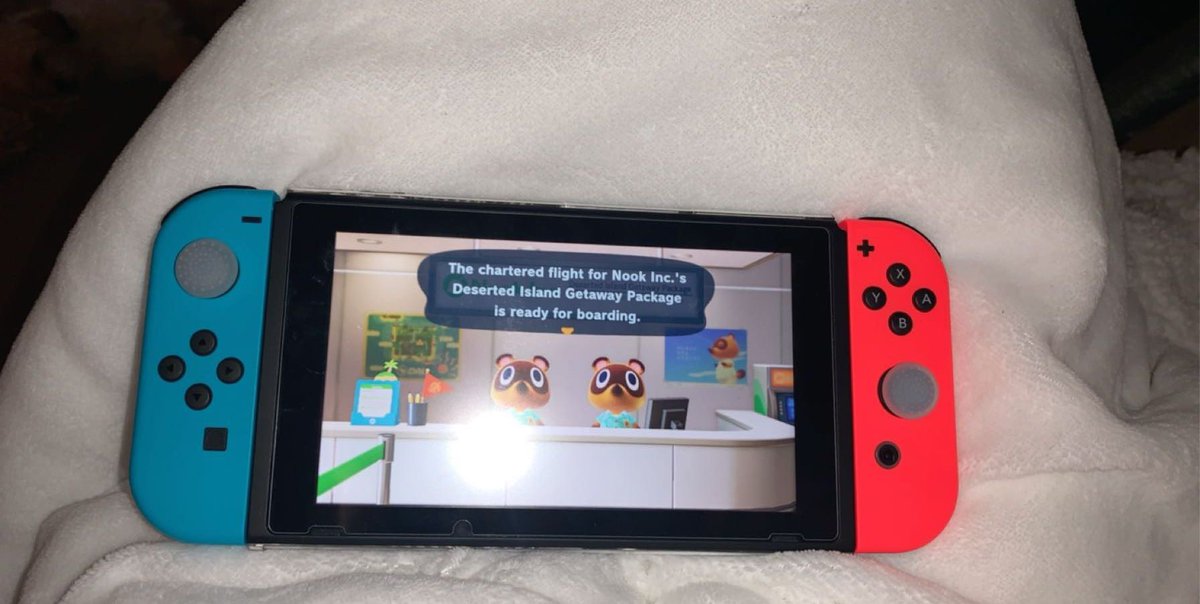 NatalieS157's tweet photo. Well One Happy Gal! My Animal Crossings: New Horizons Is Here! So Excited To Play And That’s My Night Sorted! ☺️🤓🕹🐶🦊🦁🐱🐻🐮🐸🐨🐰🐯
#NintendoSwitch #AnimalCrossing #AnimalCrossingHorizons #HappyDays #NewGame #AddingToTheCollection #ThirdGameForTheSwitch #HappyGal #GamerGirl https://t.co/9Ak7skBkal