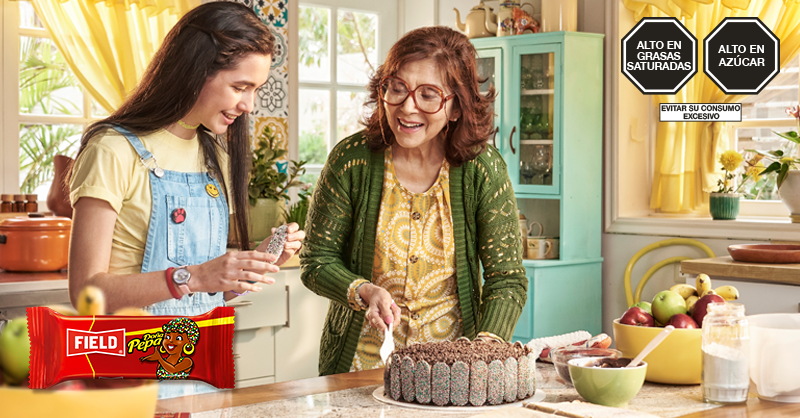 FieldPeru's tweet photo. ¡Sigamos preparando postres con la abue! 😍 ¿Recuerdas algún otro momento que quisieras que se repita? Compártenos el tuyo y haz que dure para siempre.

#MomentosQueDuranParaSiempre https://t.co/0vb8L4RS9t
