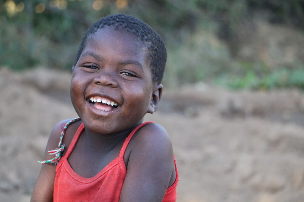 😀 What makes you happy? Patience in #Zimbabwe is beaming after a nutritious meal of vegetables &amp; sorghum. Our ENSURE project impacted over 215,000 individuals like Patience in 6 districts of Manicaland &amp; Masvingo provinces. <a href="/USAIDFFP/">USAID/Food for Peace</a> #WVinZim #InternationalDayOfHappiness 😀