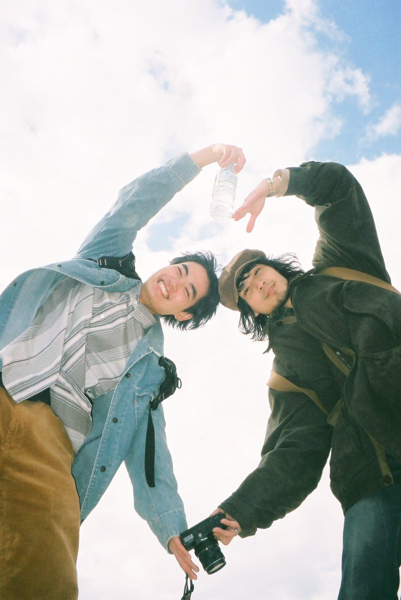 JYolks's tweet photo. 「ジャーニー初のお散歩企画」
築地編が公開されてます〜。

プロフィールのURLから
飛んでみてねぇぇぇぇっ！！

今回はコンパクトにまとまり
見所も詰まってるよ〜🐣🐣

#東京 #築地 #お散歩
#YouTube #YouTuber 
#旅するモデルとカメラマン https://t.co/HXNY7V2BQv