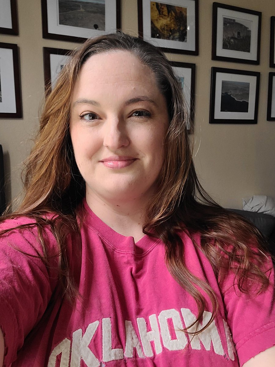LTHS_science's tweet photo. @LebanonTrailHS 
Had to have my OU shirt for our First "Mrs. Tsadi Misses Your Face Friday"  Zoom &amp; College Shirt Day. BOOMER!
#LTBettertogether #elearning https://t.co/T8WteUhK4T