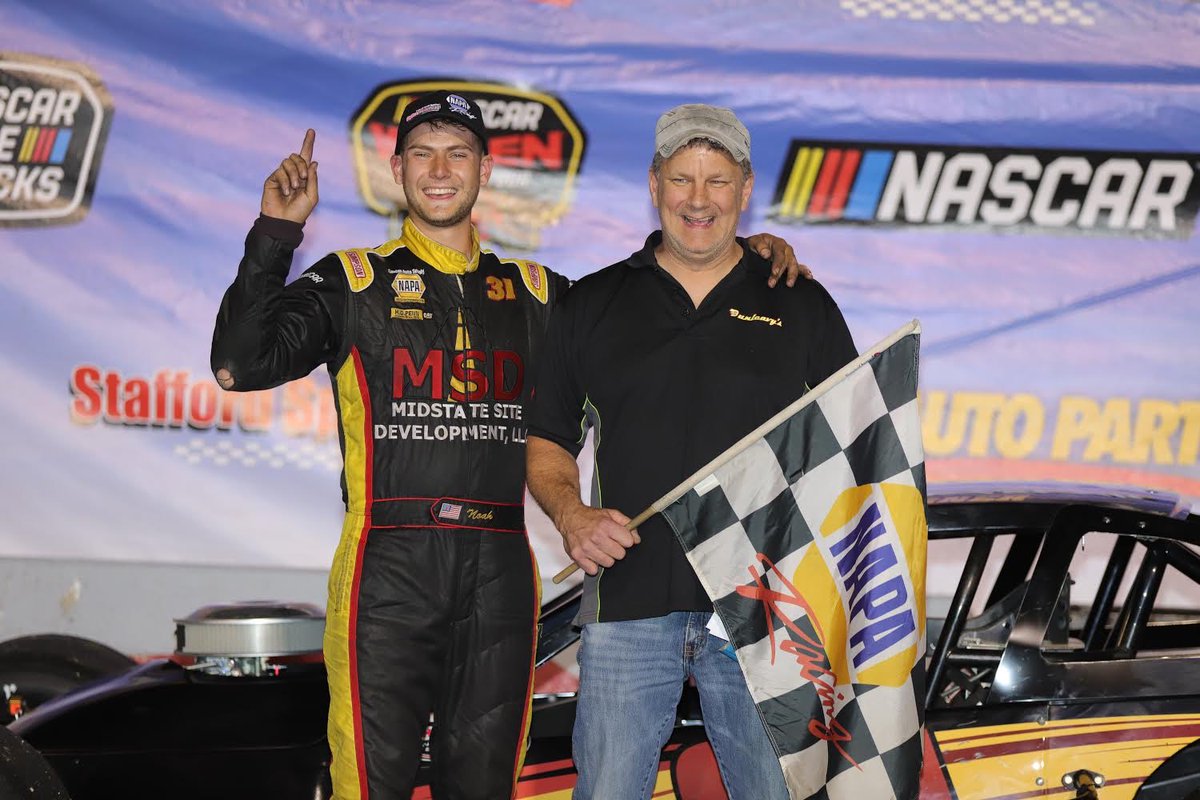 Stafford Speedway 🏎️ tweet media