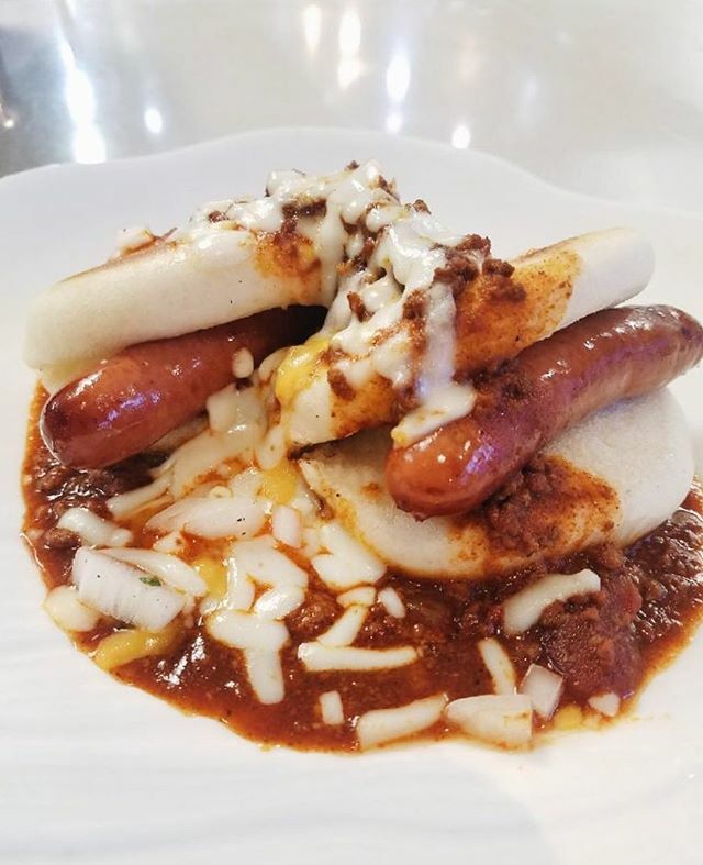 MWrestaurant's tweet photo. Today’s special "Chili Dog" 🌭 
Arabiki Sausage with Bao Bun!! Call in an order today ❤️ https://t.co/58dkFue18v https://t.co/z5mwHsGlxK