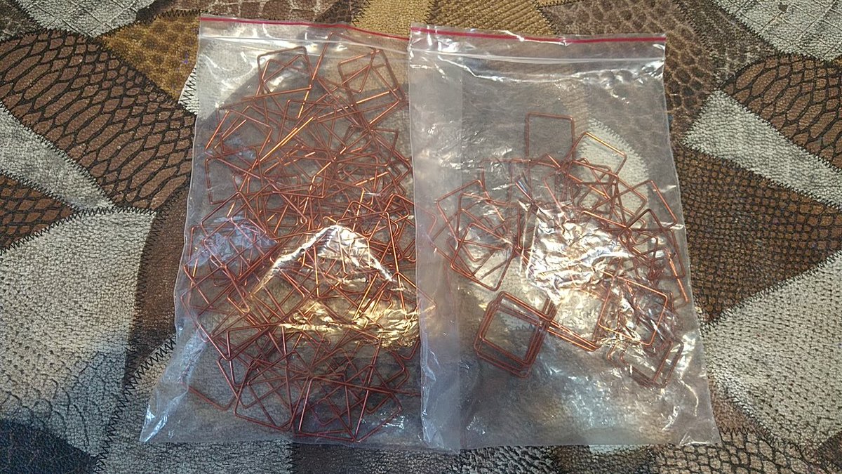 Aprovechando la cuarentena para adelantar terminaciones de los kits de Biquad de <a href="/hamping_org/">Hamping</a>
#YoMeQuedoEnCasa #CuarentenaTotal #AislamientoObligatorio #hamping #biquad #hackwifi #comunidad