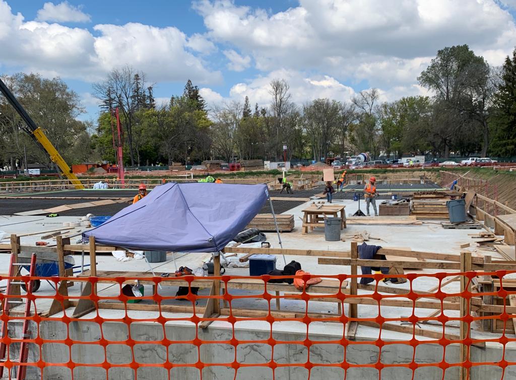 CA_Bldg_Trades's tweet photo. #carpenters &amp; #ironworkers practice #socialdistancing but continue to work on this water storage project so that #californiaworks https://t.co/D7rSrojR9c