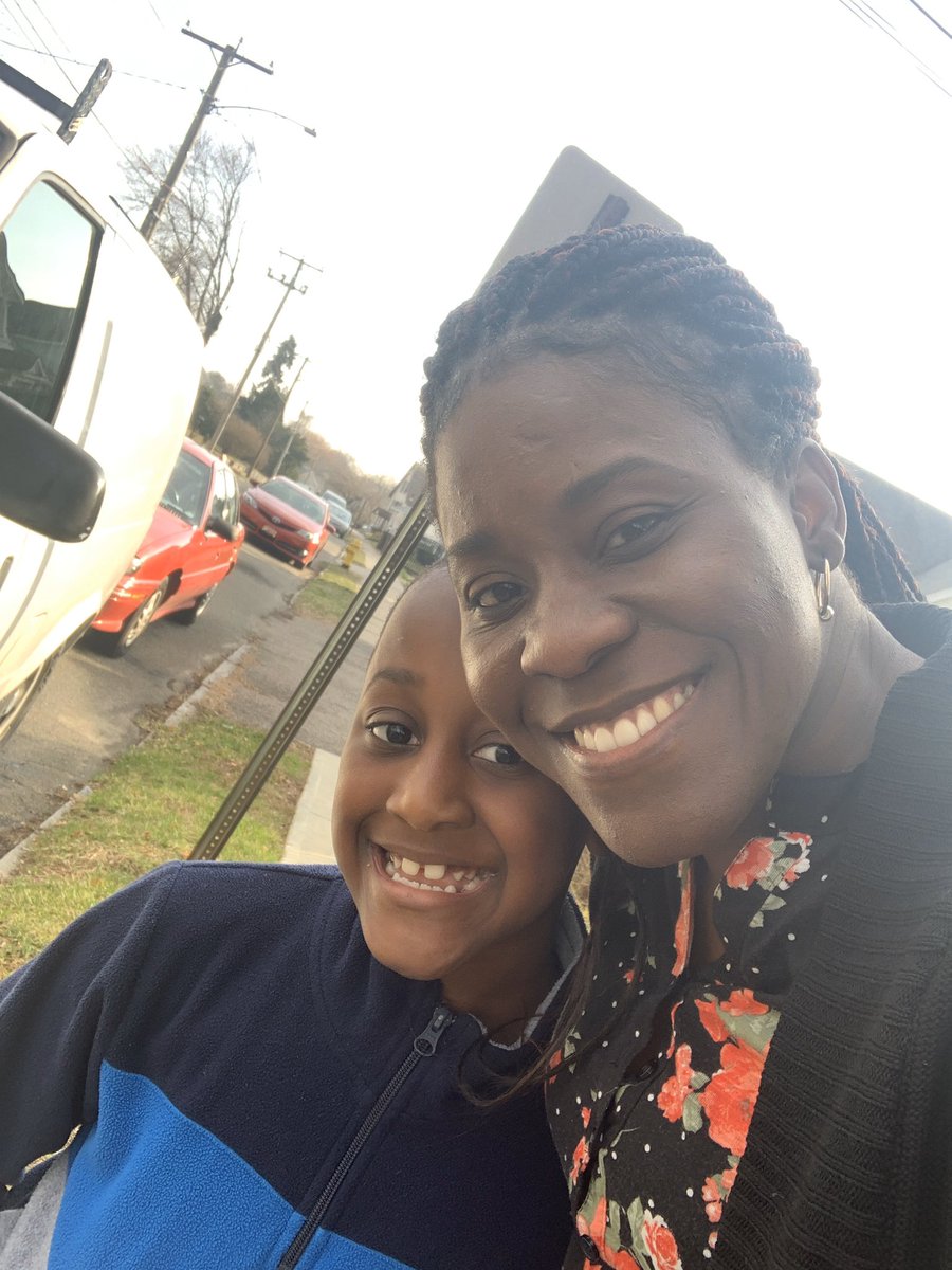 Tamara14704006's tweet photo. My buddy and I are on our nature walk for the evening. #beautifulout https://t.co/HYzYiBXves