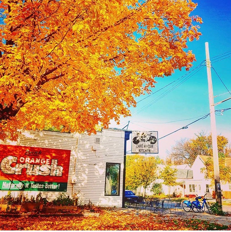 caferacermn's tweet photo. 5 years strong today! We wouldn’t be here without your continued support. We’d planned to throw a party to celebrate but you can throw one in your own home by calling us for curbside pickup! 6122081695 Tue-Sat 11-1 and 4-7 sun 11-1 #arepas #fiveyears #gracias #mplsEATS #takeout https://t.co/TbPGpzIltp