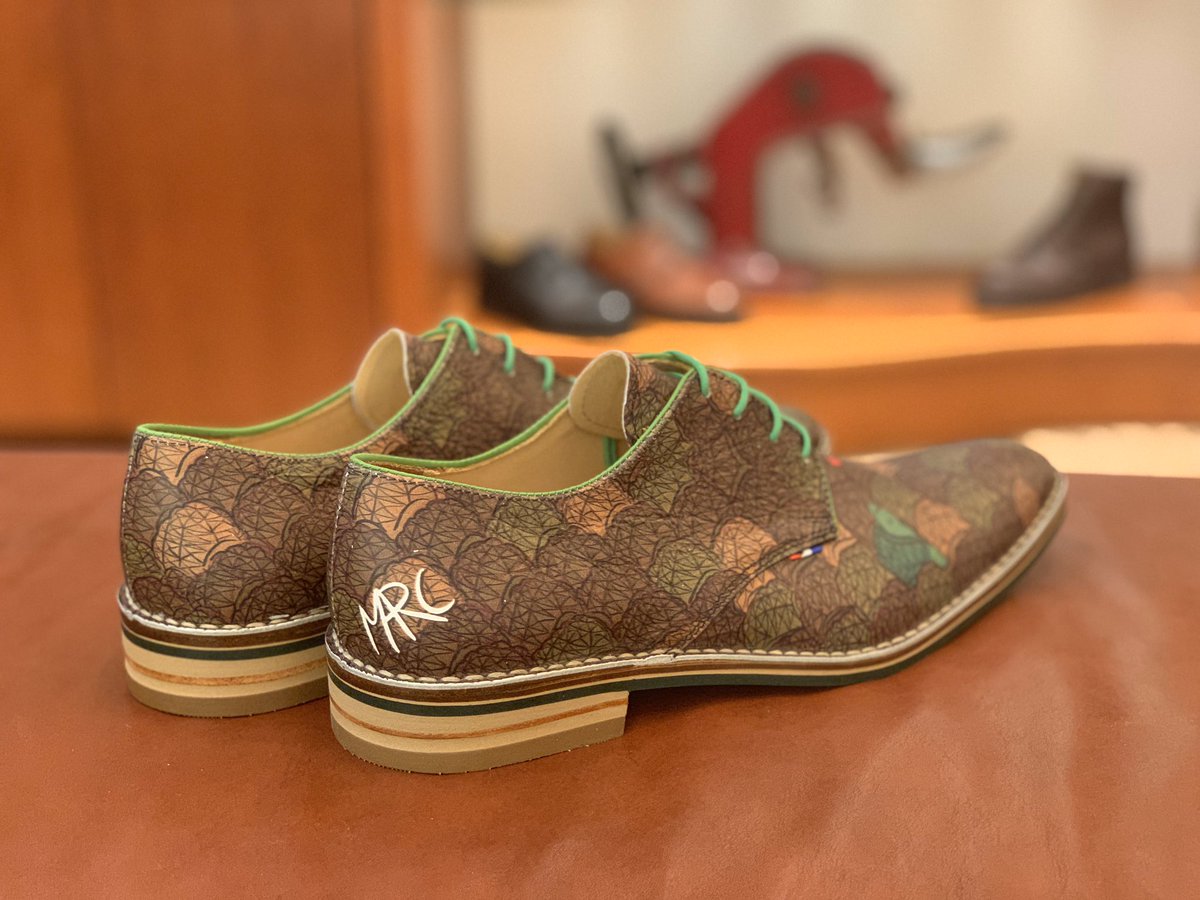 marcjanjanssen's tweet photo. Weer een paar hele mooie #schoenen mogen ontwerpen en laten maken. #design #shoes #designshoes #art #artshoes https://t.co/gGXTJGdbAL