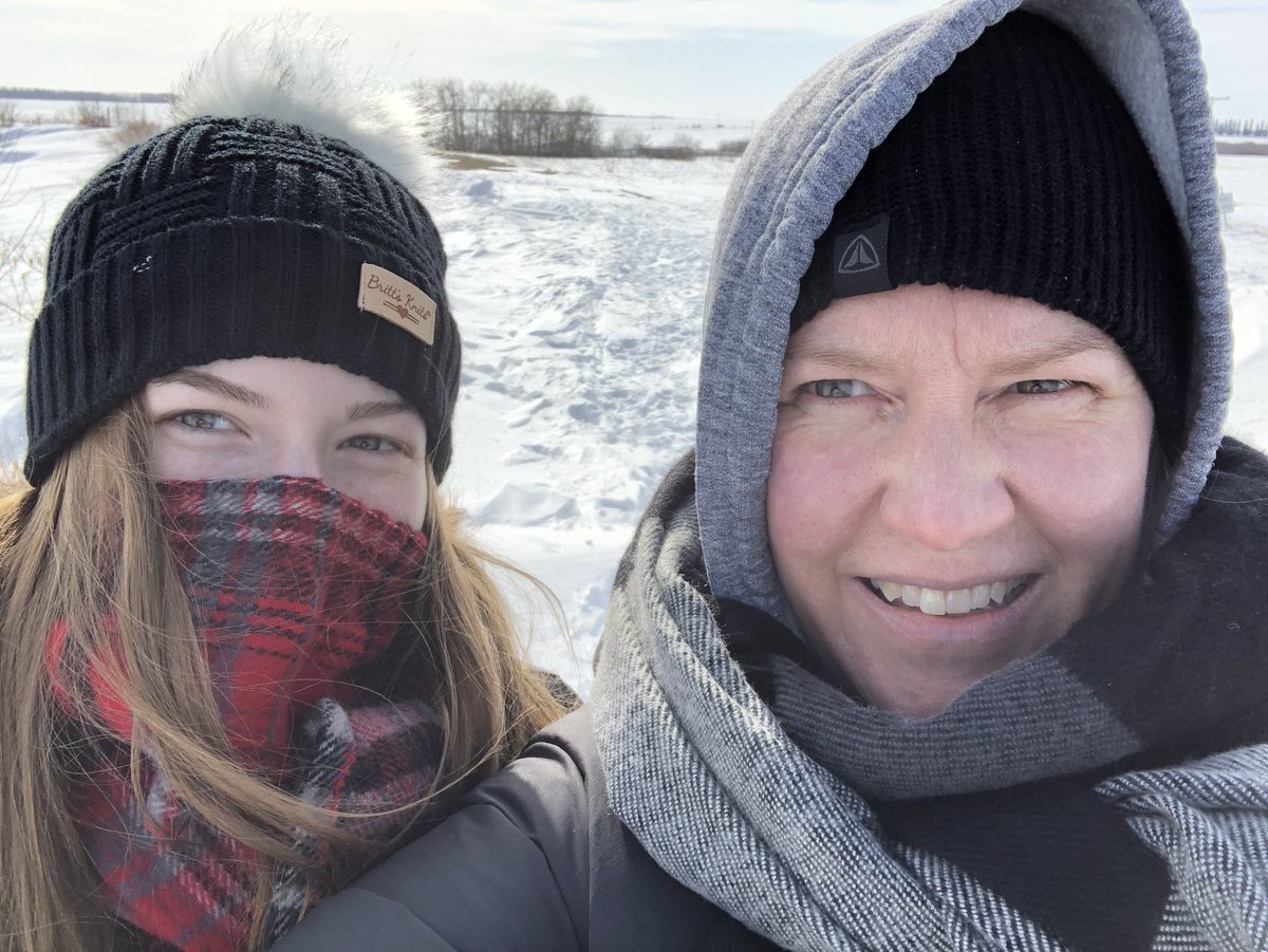 KatieWhite426's tweet photo. Got out of the house today. It was the right decision. #rural #nooneinsight #exercise #selfcare https://t.co/JpuHH26hVw