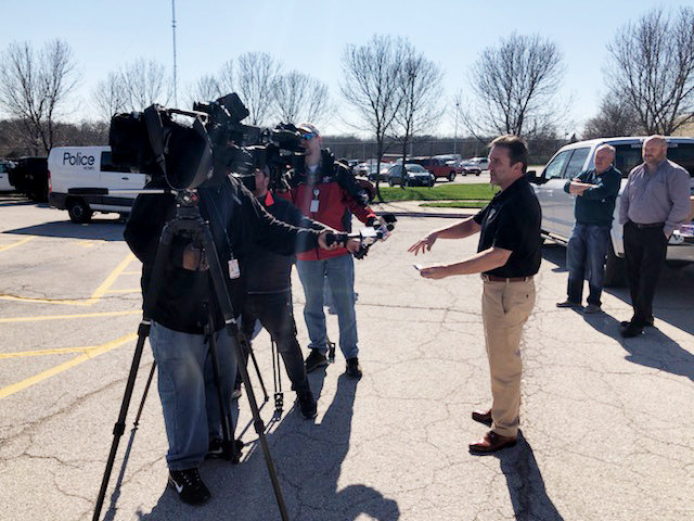 CBDAmericanSh's tweet photo. Today Vince Sanders, CEO of CBD American Shaman, presented the @KCMOfiredept and @kcpolice with 3,000 bottles of cleansing wash to protect first responders during the COVID-19 pandemic #ShamanGives #ShamanWay #coronavirus #Covid_19 https://t.co/rJjLlmG5Ft