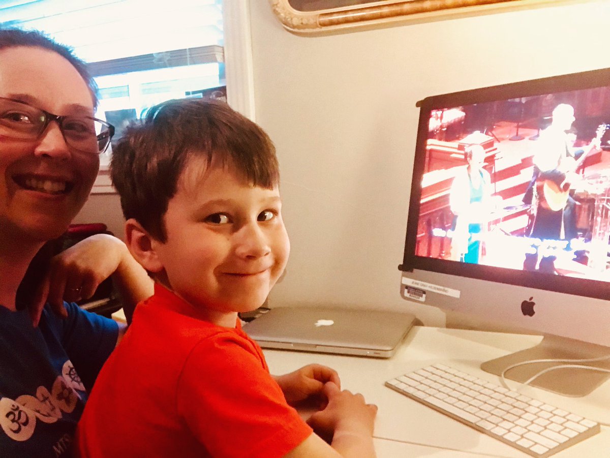 mtsu_religion's tweet photo. Today is the first day of virtual site visits for RS 2030: Religion & Society. Dr. Gray-Hildenbrand’s son joined in to watch an online Shabbat service in NYC. #mtsureligion #religionandsociety #religiousstudiessitevisits #virtualethnography #pandemicpedagogy #mtsu #trueblue https://t.co/5YIy0JdeXv