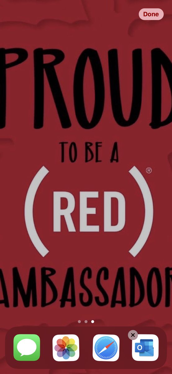 KeepRuminating's tweet photo. Expose yourself

1. Lockscreen Wolves of course 
2. Homescreen @RED duh! #RED
3 Last song you listened to @fivenorthmusic #FiveNorth
4.18th picture Another kinda @RED related 
5. Tag 6 authors   @PKBohan @hefcarter @domholland @CalzoVicky @AuthorBryan @stormrosewriter https://t.co/SIwhYwMVZx