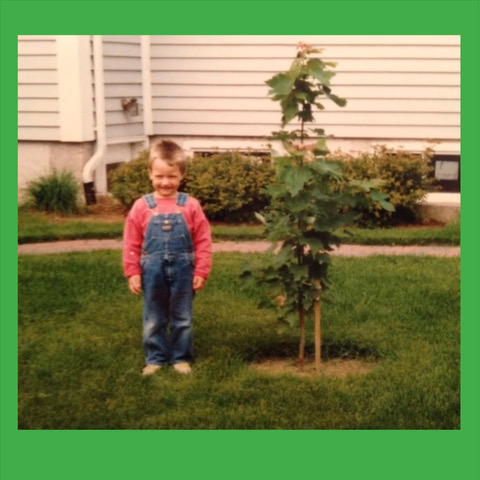 TreePeople_org's tweet photo. There’s no social distancing with trees. #findyourtree #treepeople https://t.co/Q9rkmTPd9v