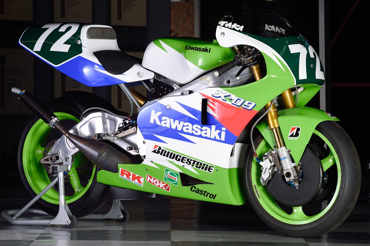 kawasaki1ban's tweet photo. GP250 X-09(1992)/異色のマシンで激戦区にチャレンジ|レーシングマシン紹介|カワサキイチバン
https://t.co/G2Lf9Lr65T
#KAWASAKI #カワサキ #X09 #GP250 #全日本RR #2スト https://t.co/mD3Gjq8M3u