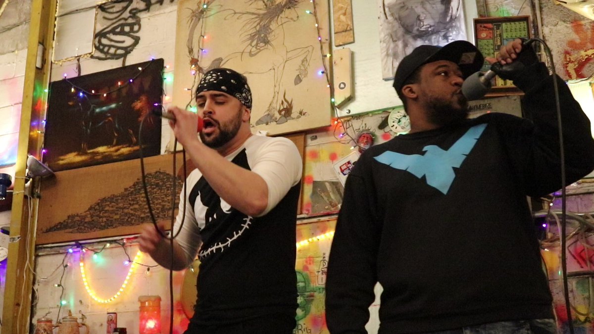 tapeswapradio's tweet photo. Our first-ever hip-hop #ShardsSession is premiering tonight on @WDIYFM 88.1 at 11 pm -- LV duo The Xenomorph!

We've also packed three mini-sessions into one as both @IAMGR3YS0N and Johnny Five perform solo songs too! https://t.co/ZcE6G7Eawj