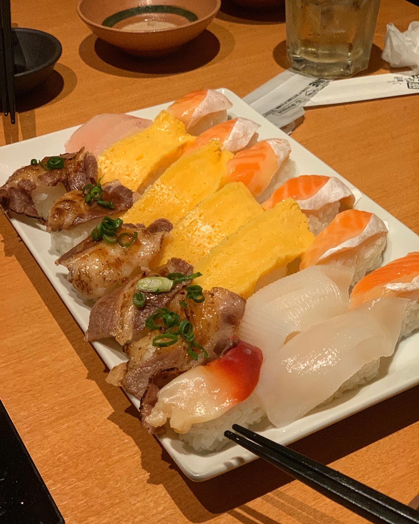 西 遼馬 兵長 昨夜はアルコール飲み放題と お寿司としゃぶしゃぶ食べ放題 ﾉ お寿司が付いてるのは嬉しいね アルコールの種類が多い ﾟ ﾟ しゃぶしゃぶ温野菜 小倉北区 二色鍋 寿司食べ放題 お寿司食べ放題 国産野菜
