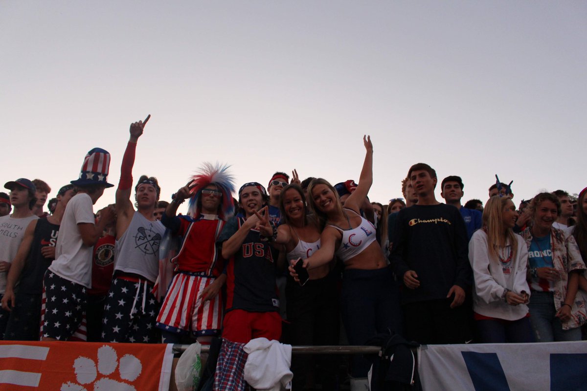 dear crazies, in times like these it’s hard to be positive and prideful. but it’s more important now than ever to remember the happiness and joy that we have created in our community. because we have time, let’s make this post a thread of our favorite #CLCPRIDE moments #CLCLETSGO