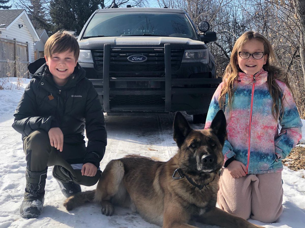 SPSCanine's tweet photo. In between calls for service #psdloki was able to make a special birthday visit during this time of adjustment. https://t.co/om1mjBxO1X