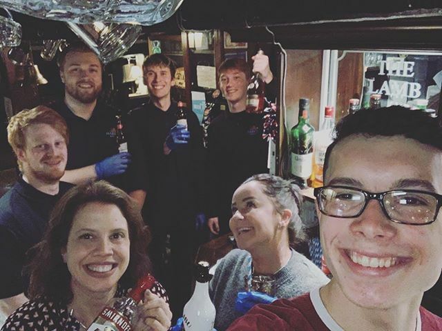 Good bye folks .... see you on the other side ! Be safe and be kind x watch tomorrow for more details on takeaways times #harveystakeaway @harveysbrewery @lamb1790 and a big thanks to my wonderful staff love you 😍 ift.tt/2wowfDa